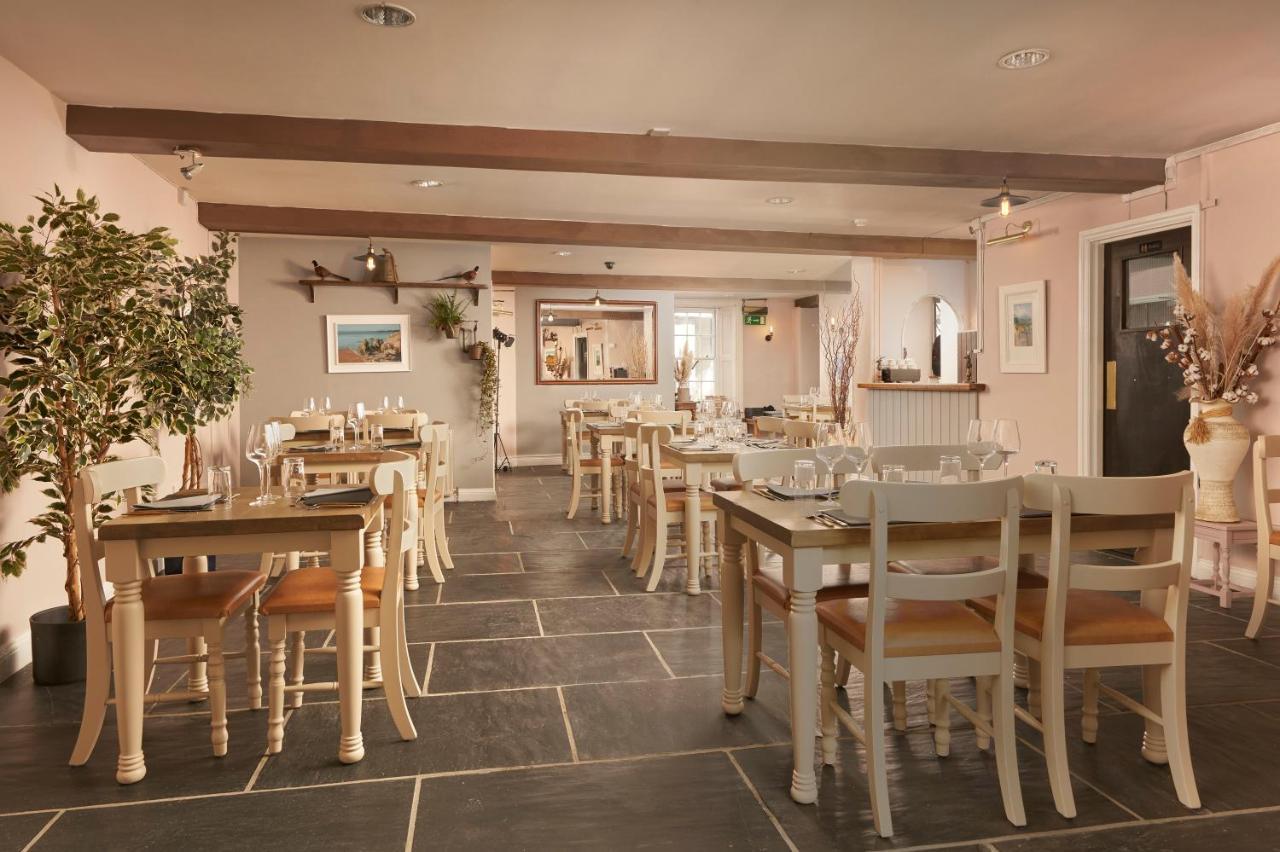 The White Hart Hotel Modbury Exteriér fotografie